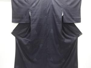 未使用品　仕立て上がり　亀甲模様織り出し本場結城紬80亀甲着物(石下)